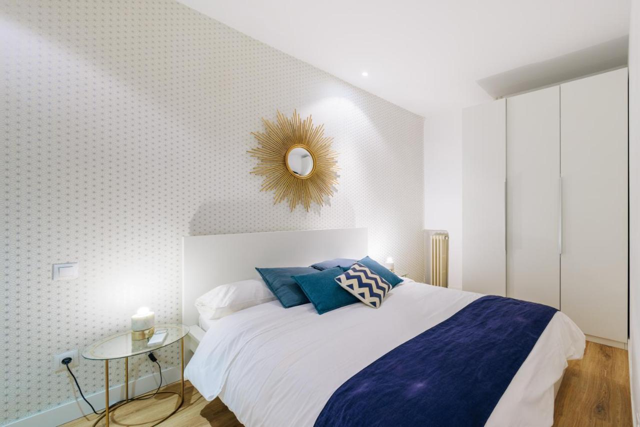 Mi Casa En Madrid- Spacious Apartments Callao Gran Via Exterior photo