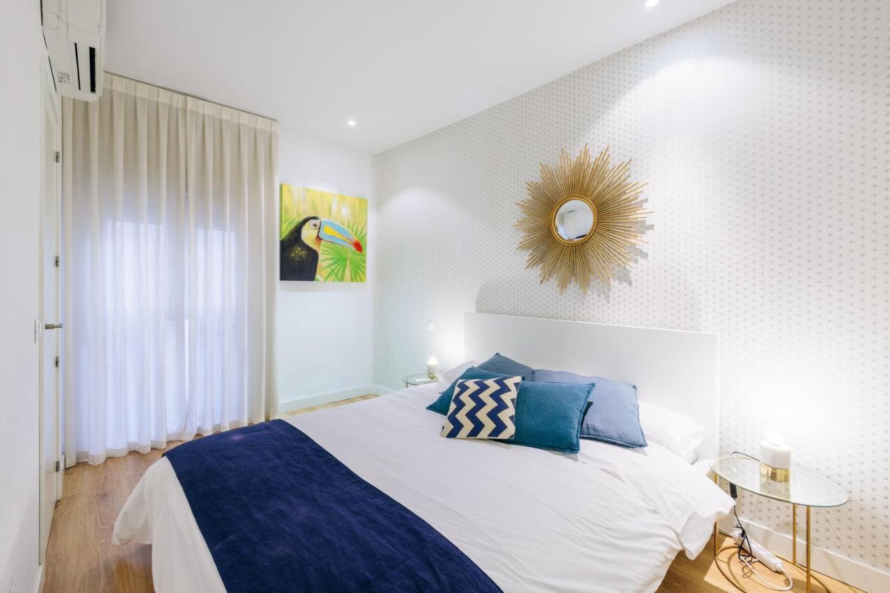 Mi Casa En Madrid- Spacious Apartments Callao Gran Via Exterior photo