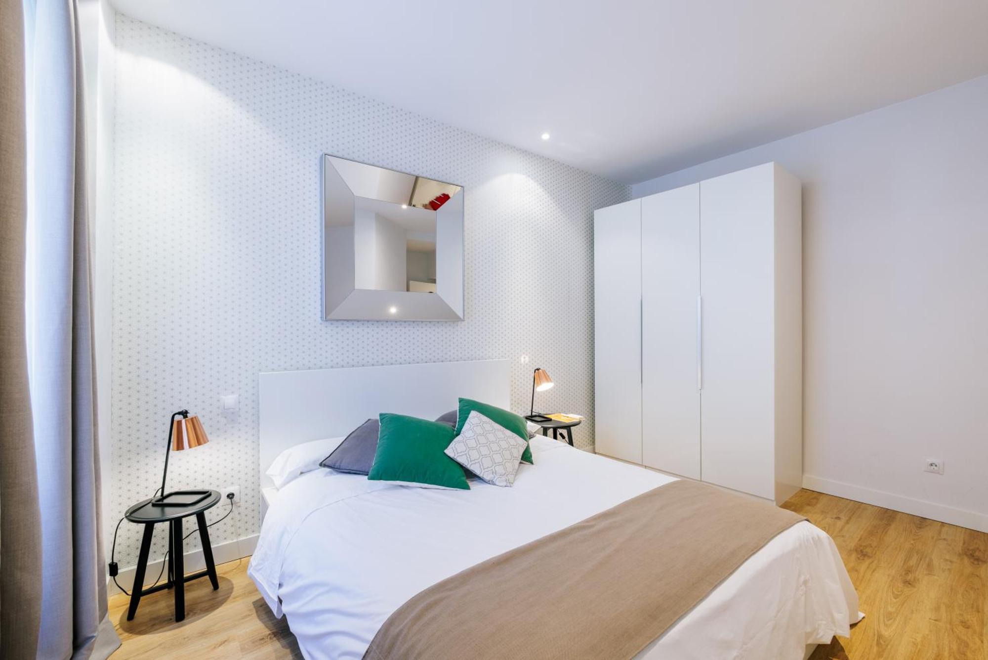 Mi Casa En Madrid- Spacious Apartments Callao Gran Via Room photo